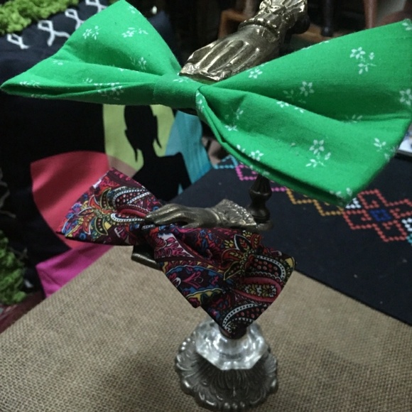 Bowties~SKU Ja´Quaba JQ Home Fashions and Joys 07R